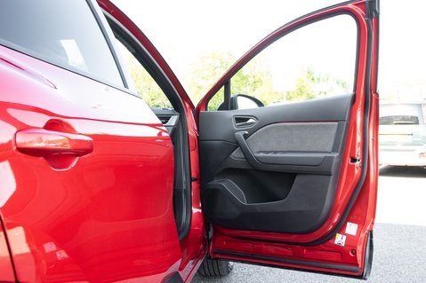 Renault Captur TECHNO TCE 14