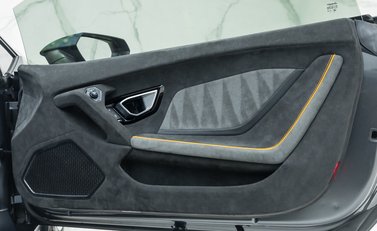 Lamborghini Huracan STERRATO 23