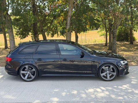Audi RS4 4.2 RS 4 FSI Quattro Auto 4WD 5dr 13