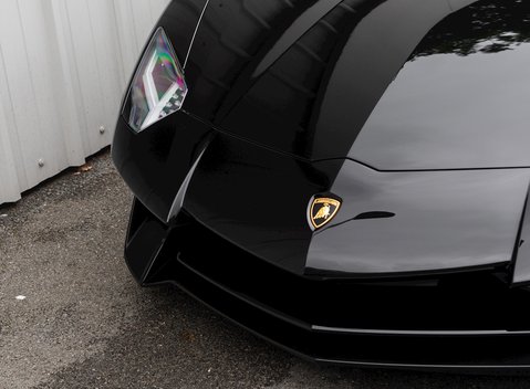 Lamborghini Aventador SV LP 750-4 Roadster 10