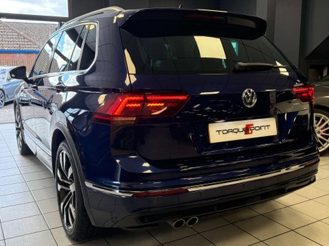 Volkswagen Tiguan 2.0 Tiguan R-Line TDI BlueMotion Technology 4Motion Semi-Auto 4WD 5dr 3