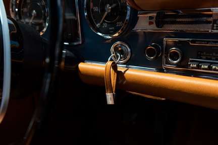 Mercedes-Benz SL 280 Pagoda 42