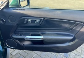 Ford Mustang 5.0 V8 BULLITT 26