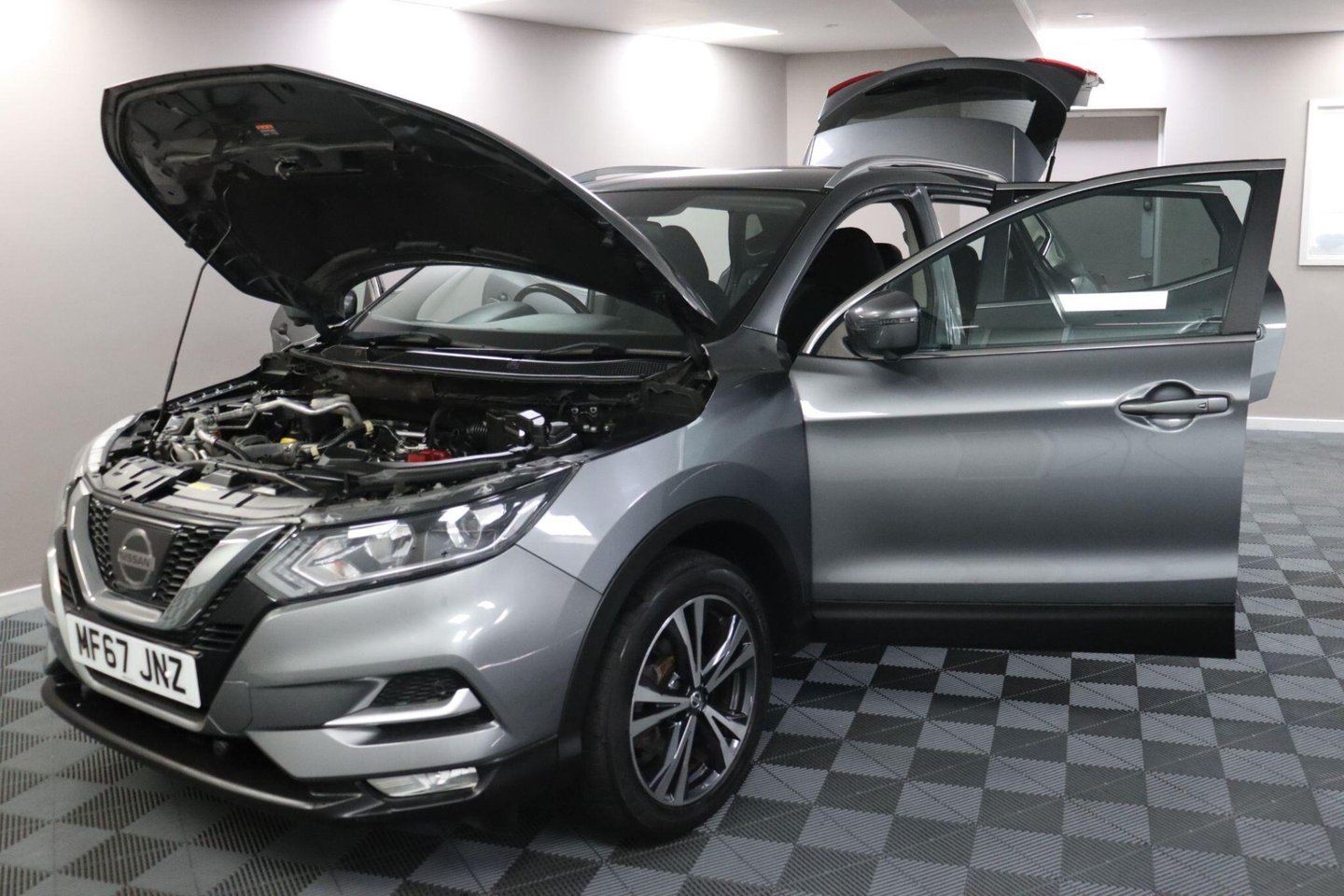 2017 Nissan Qashqai — image 12