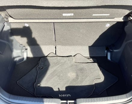 Toyota Yaris 1.5 Yaris Dynamic HEV CVT 5dr 66