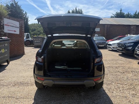 Land Rover Range Rover Evoque 2.0 TD4 SE Tech Auto 4WD Euro 6 (s/s) 5dr 24