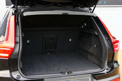 Volvo XC40 2.0 XC40 R-Design T4 AWD Auto 4WD 5dr 20