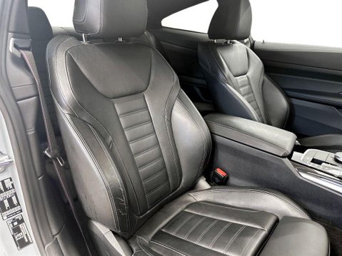 BMW 4 Series 2.0 420i M Sport Coupe 2dr Petrol Auto Euro 6 (s/s) (184 ps) 2 Owners - Sat 11