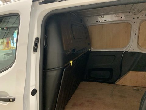 Peugeot Partner BLUEHDI PROFESSIONAL L1 11