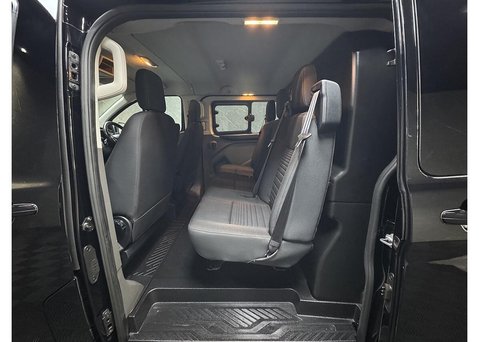 Ford Transit Custom 2.0 300 EcoBlue Limited Crew Van Double Cab 5dr Diesel Auto L2 H1 Euro 6 (s 48