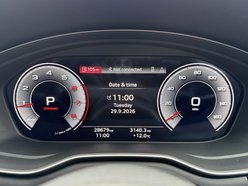 Audi A4 2.0 TFSI 40 Black Edition Estate 5dr Petrol S Tronic Euro 6 (s/s) (204 ps) 39
