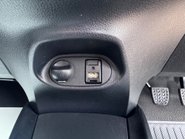 Toyota Yaris 1.33 VVT-I ICON 15