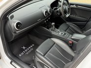 Audi A3 RS 3 QUATTRO 32