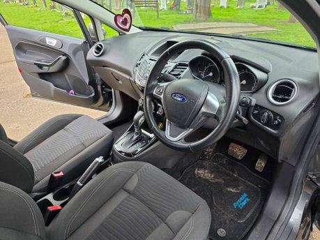 Ford Fiesta 1.0T EcoBoost Zetec Powershift Euro 6 5dr 17