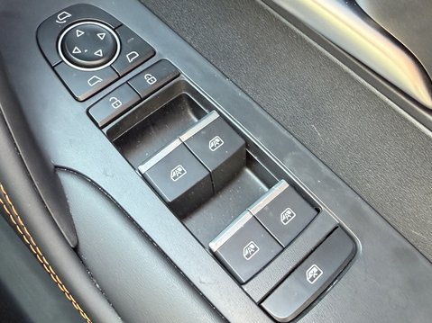 BYD Seal 1.5 Phev Dm-i Comfort Auto 28