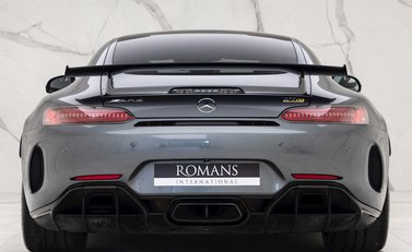 Mercedes-Benz AMG GT R GT R Premium 5