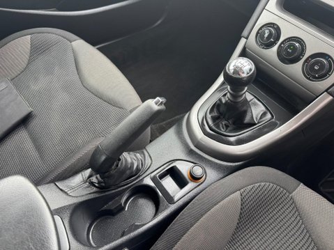 Peugeot 308 1.6 HDi FAP Sport 5dr 9