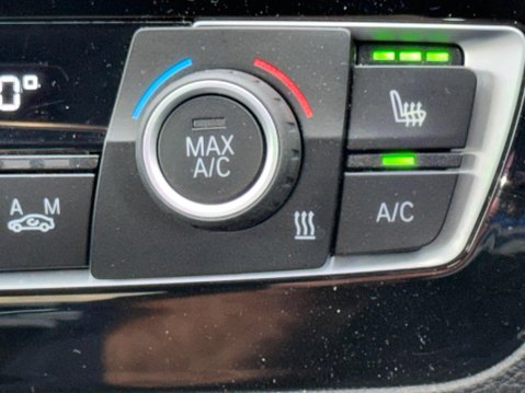BMW 2 Series 1.5 218i Sport Auto Euro 6 (s/s) 2dr 13