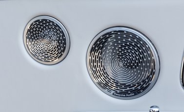 Rolls-Royce Cullinan Black Badge 32