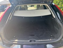 Volvo V90 (Sold) 2.0 D4 Momentum Plus Estate 5dr Diesel Auto Euro 6 (s/s) (190 ps) 10
