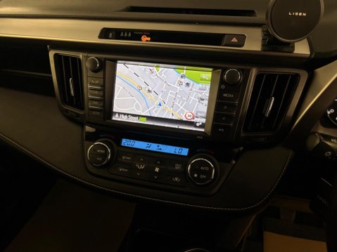 Toyota Rav4 2.0 D-4D Business Edition Euro 6 (s/s) 5dr 12