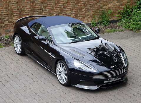 Aston Martin Vanquish Volante 6