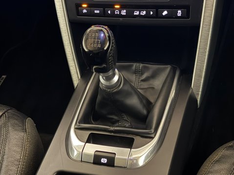 Land Rover Discovery Sport SD4 SE TECH 15