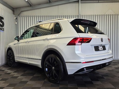 Volkswagen Tiguan 2.0 BiTDI R-Line SUV 5dr Diesel DSG 4Motion Euro 6 (s/s) (240 ps) 4