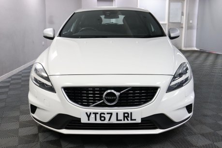 Volvo V40 D2 R-DESIGN NAV PLUS 2