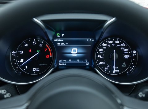 Alfa Romeo Giulia GTAm 31