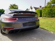 Porsche 911 TURBO S PDK 23