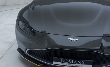 Aston Martin Vantage 007 Edition 33