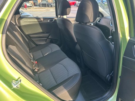 Kia Xceed 1.5 T-GDi 2 Euro 6 (s/s) 5dr 18