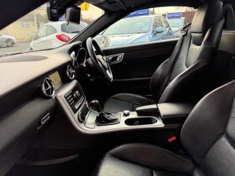 Mercedes-Benz SLK 1.8 SLK200 AMG Sport G-Tronic+ Euro 5 (s/s) 2dr 40