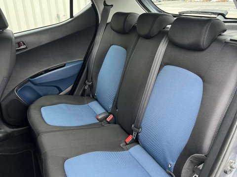 Hyundai i10 1.0 i10 SE 5dr 27