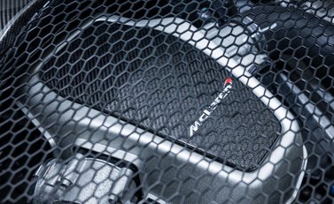 McLaren 620R 86
