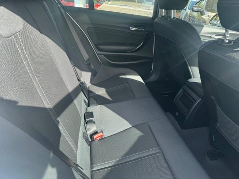 BMW 1 Series 1.5 118i Sport Euro 6 (s/s) 5dr 27