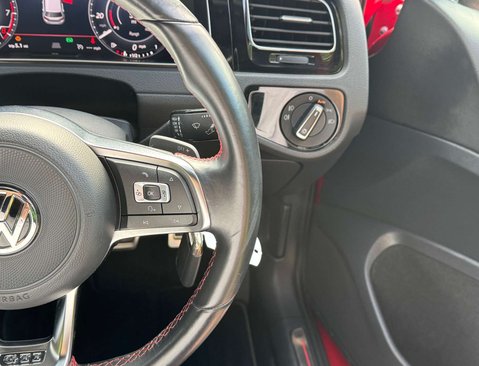 Volkswagen Golf 2.0 Golf GTi TSi Semi-Auto 5dr 26