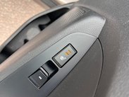 Hyundai TUCSON 2.0 CRDi Premium Auto 4WD Euro 6 5dr 32