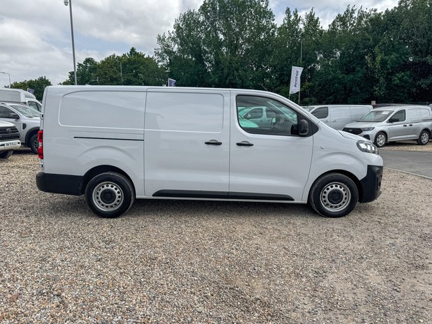Citroen Dispatch XLWB L3H1 Low Roof Enterprise 1400 Air Con SELECT 5