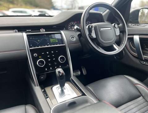 Land Rover Discovery Sport 2.0 Discovery Sport R-Dynamic HSE Auto 4WD 5dr 15