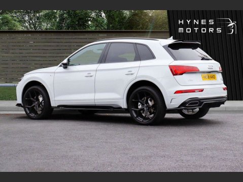 Audi Q5 2.0 TDI 40 S line SUV 5dr Diesel S Tronic quattro Euro 6 (s/s) (204 ps) 11