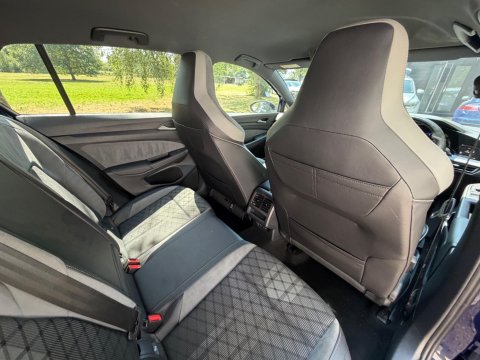 Volkswagen Golf R-LINE ETSI DSG 34