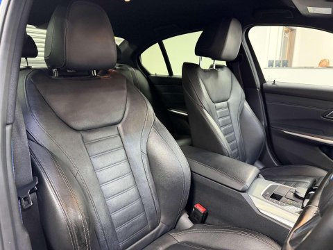 BMW 3 Series 2.0 330e 12kWh M Sport Saloon 4dr Petrol Plug-in Hybrid Auto Euro 6 (s/s) ( 27
