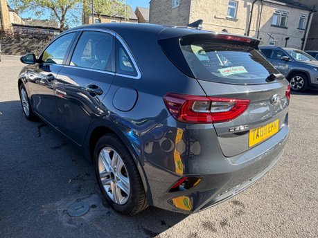Kia Ceed 2 NAV ISG 6