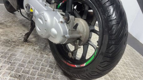 Aprilia SR 2015 15K RUNNING PROJECT SCOOTER 2 STROKE 2T LONG MOT 50CC 9