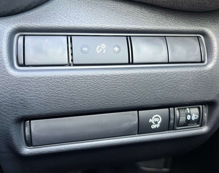 Nissan Juke 1.0 Juke Acenta Premium DiG-T 5dr 53