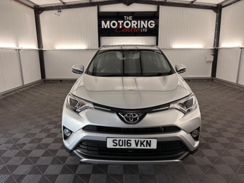 Toyota Rav4 2.0 D-4D Business Edition Euro 6 (s/s) 5dr 43