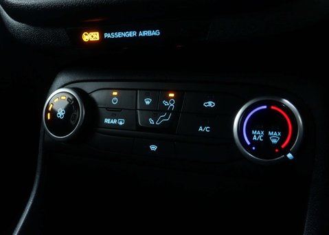 Ford Fiesta 1.0 Fiesta ST-Line T MHEV Auto 5dr 29