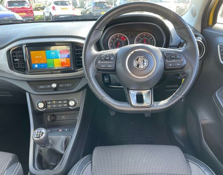MG MG3 1.5 MG3 Exclusive Nav VTi-Tech 5dr 17